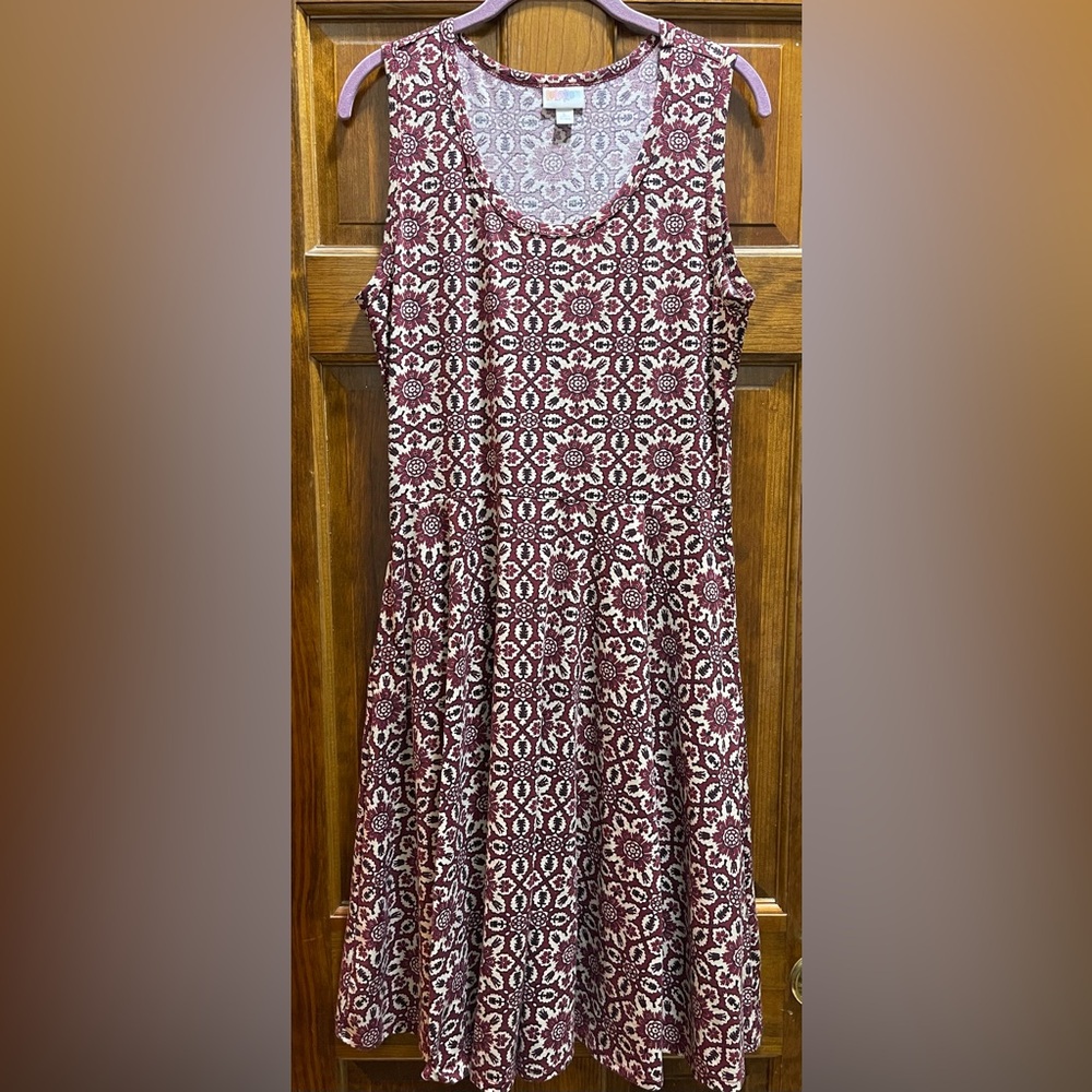Burgundy and White Sleeveless Sundress